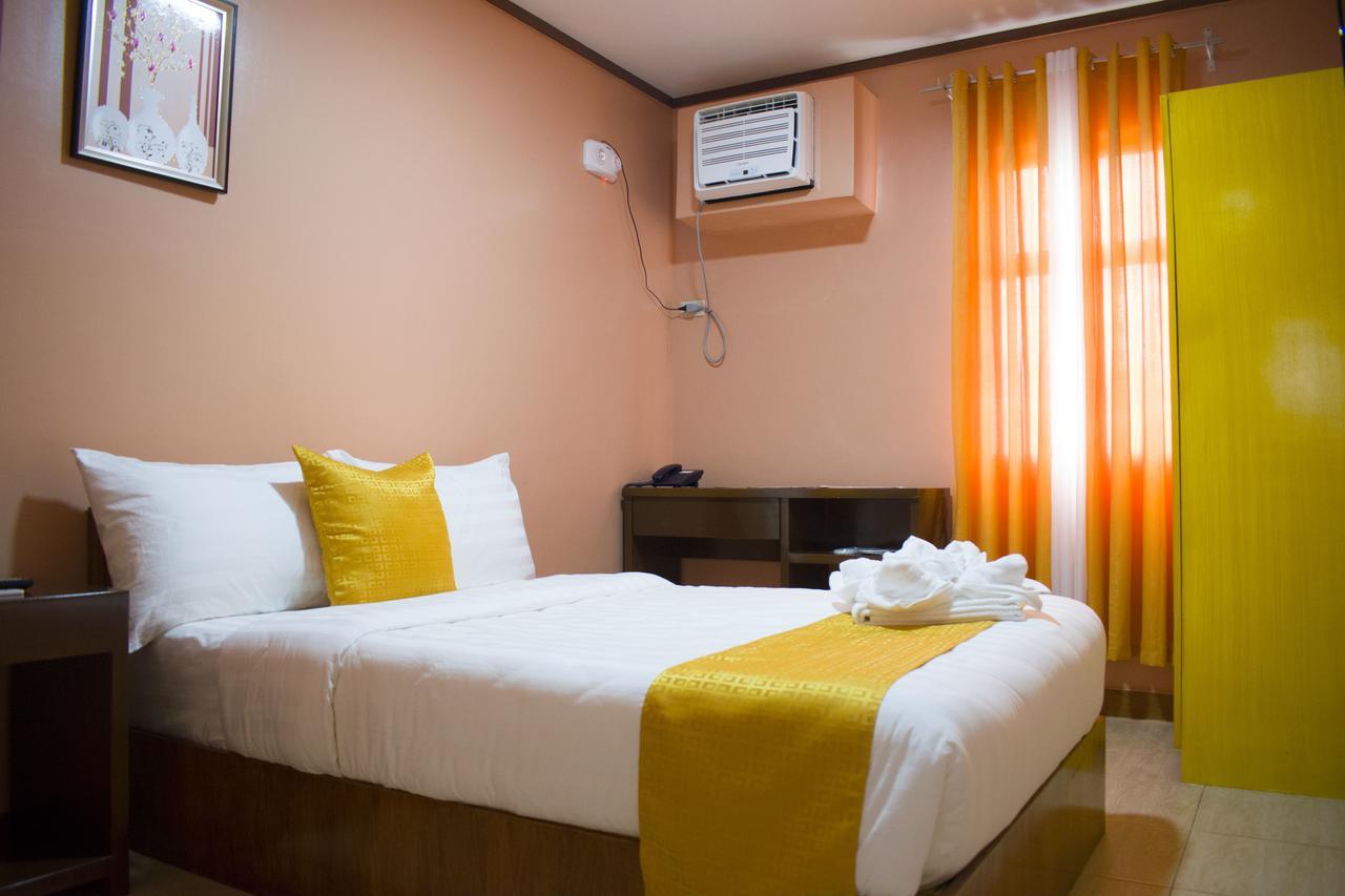 Royal Mansion Hotel Tabaco Dış mekan fotoğraf
